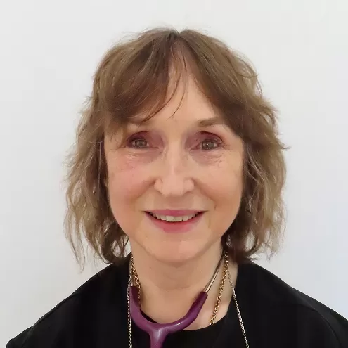 Dr Vicki Miezis